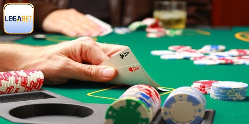 Kinh nghiệm chơi Poker được chuyên gia Legabet chia sẻ